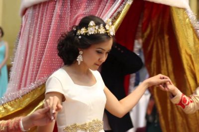 Қыз ұзату: Қызға тілек